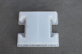塑料連鎖磚模具的重量是決定它質(zhì)量好壞的主要因素嗎？